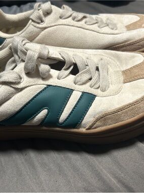 Keds Cream and Teal Suede-Trim Sneakers